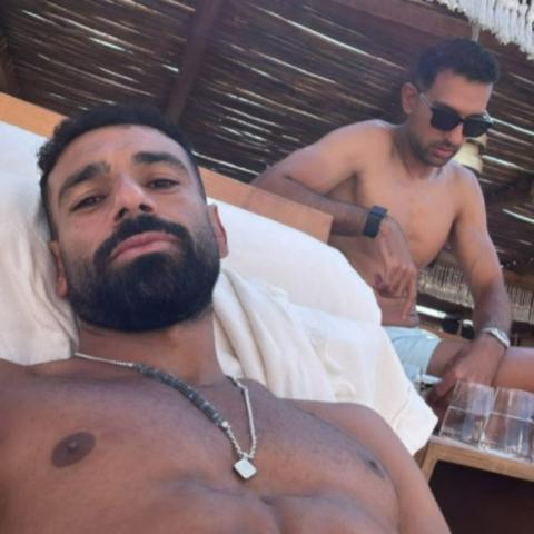 محمد صلاح وأحمد حسن كوكا