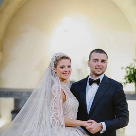 عودة الى اطلالات زفاف ايلي صعب جونيور وكريستينا مراد