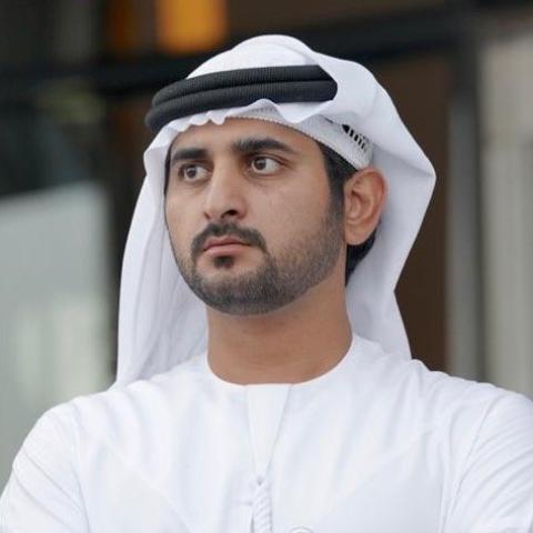 الشيخ مكتوم بن محمد بن راشد آل المكتوم يستقبل مولودته مريم والشيخ حمدان يعلن الخبر