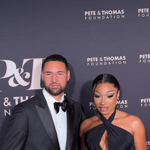 ميغان ذي ستاليون و كلاي طومسون يعلنان علاقتهما رسميًا