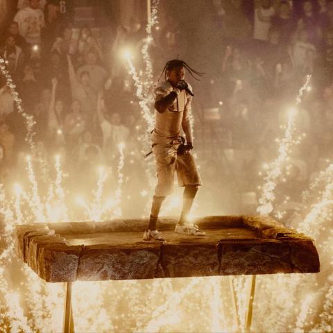 ترافيس سكوت يستعد لجولة &quot;سيرك ماكسيموس&quot; العالمية 2025