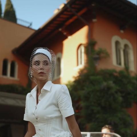 بين الكلاسيكية والبساطة… نادين عبد العزيز بإطلالة ساحرة في الفيديو التحضيري لزفافها