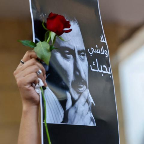 النجوم يقدّمون واجب العزاء في زياد الرحباني