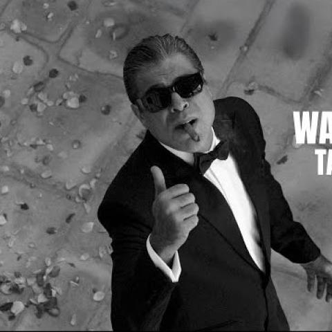 في كليبه الجديد وائل كفوري ب &quot;روب&quot; دولتشي أند غابانا ونظارات فندي