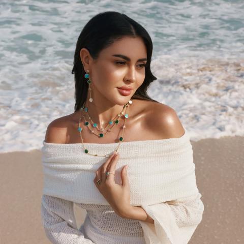 APM Monaco  تطلق مجموعة Été الجديدة ومريم حسين وجه الحملة الاعلانية