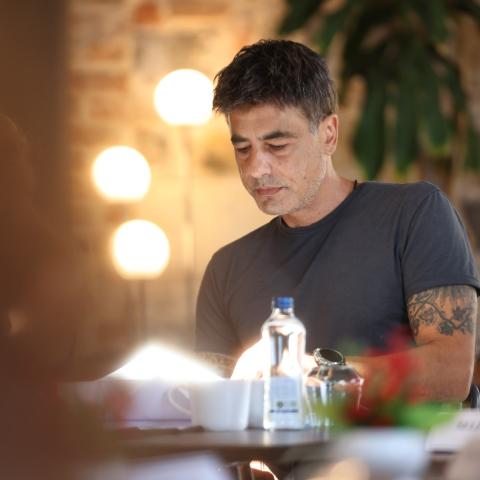 تايناتش إيدين بأول رد له.. و تقارير عن انفصاله عن &quot;ليمان&quot;