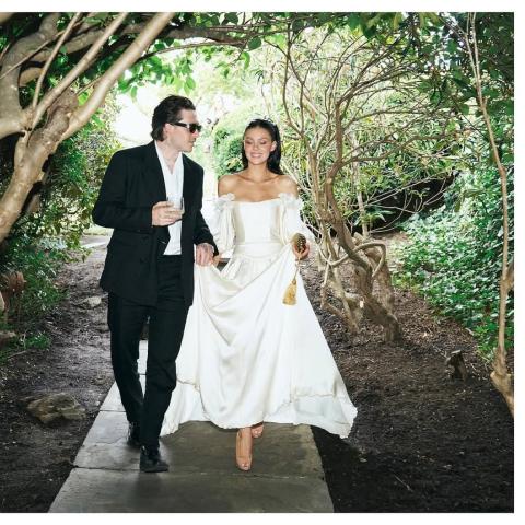 بروكلين بيكهام و نيكولا بيلتز - حفل تجديد عهود زواجهما - مصدر من انستغرام