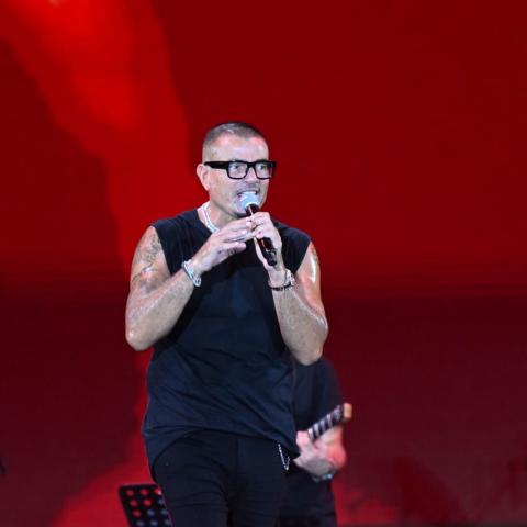 حفلة عمرو دياب