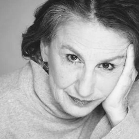 رحيل لورنا ريفر بطلة Drag Me to Hell عن 81 عامًا