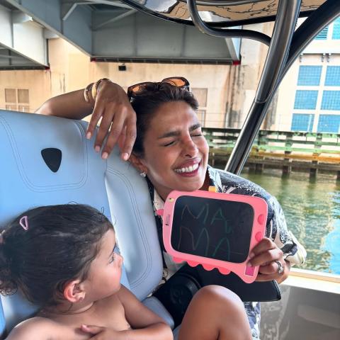 بريانكا شوبرا مع ابنتها - مصدر من انستغرام