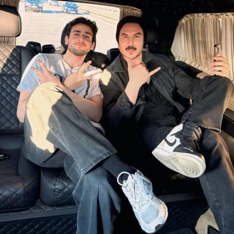 ورد عجيب في مسلسل آسر  - مصدر الصورة إنستغرام