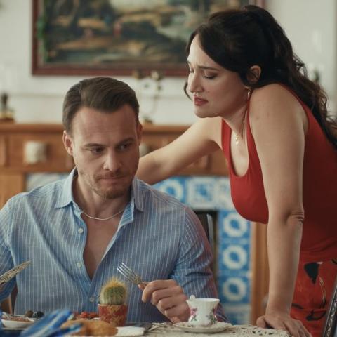 مسلسل الحب الأفلاطوني – Platonic - Mavi Dolunay Otel - مصدر الصورة إنستغرام