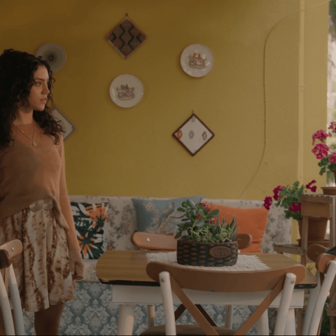 مسلسل سلمى الحلقة 28 - مسلسل امرأة التركي - مصدر الصورة شاهد