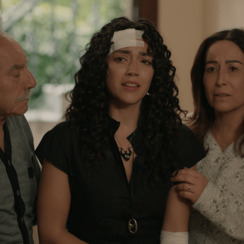 مسلسل سلمى الحلقة 33 - مسلسل امرأة التركي - مصدر الصورة شاهد