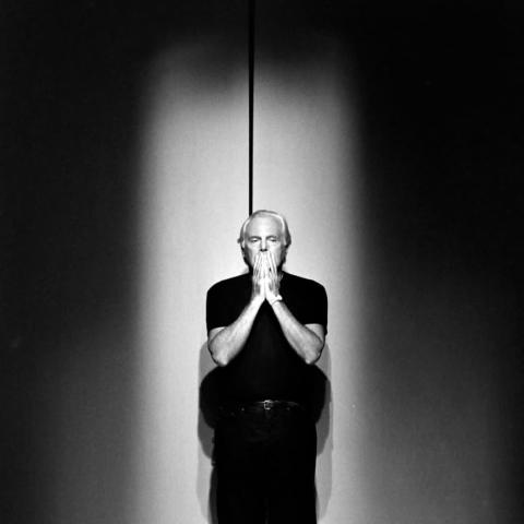 وفاة المصمم الإيطالي جورجيو أرماني عن عمر يناهز 91 عامًا