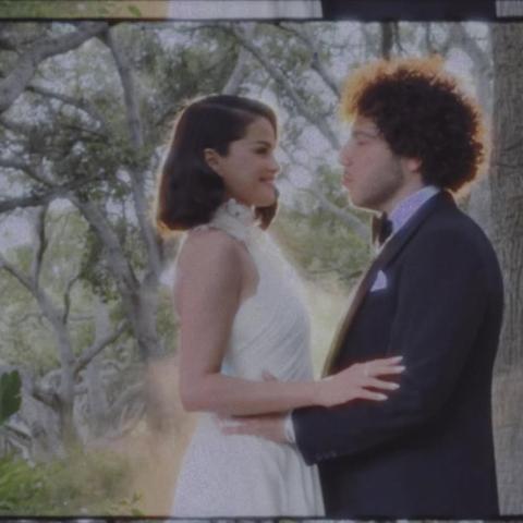 الصور الأولى من زفاف سيلينا غوميز و بيني بلانكو