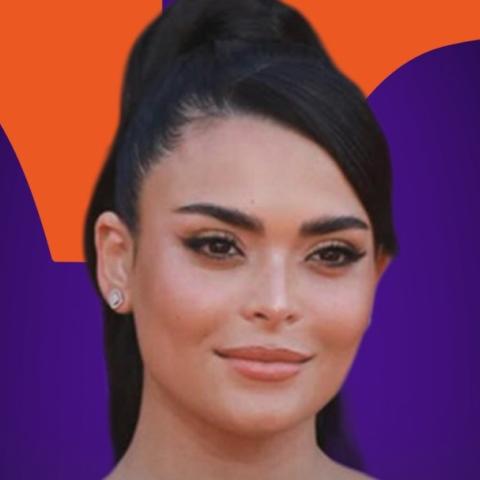 أسماء جلال عن السلم والثعبان