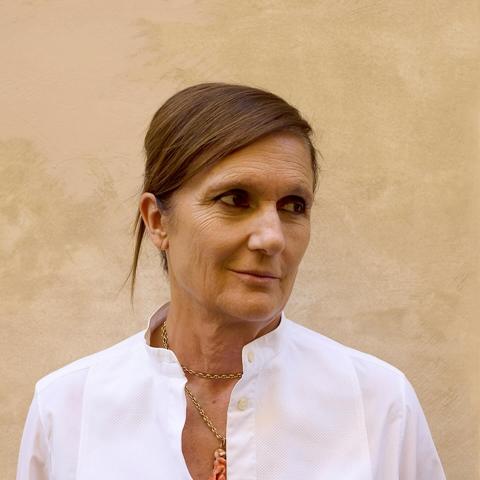 ماريا غراتسيا كيوري تتولى منصب المديرة الإبداعية في فندي - الصورة بعدسة Paola Mattioli