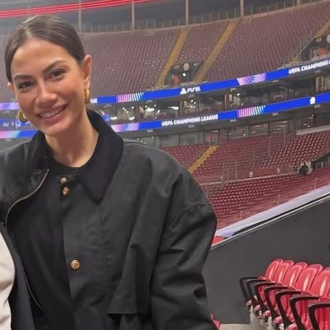 ديميت أوزدمير تختار لوك عصري يجمع Celine وJacquemus وSantoni