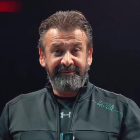 كريم عبد العزيز