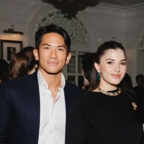 الأميرة أنيشا تختار فستان أسود ناعم ومجوهرات مرصّعة بالأحجار الكريمة