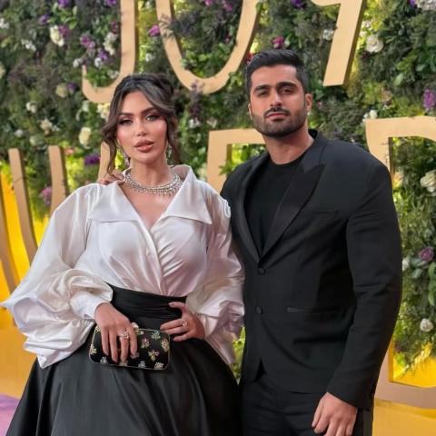 الدكتورة خلود و أمين