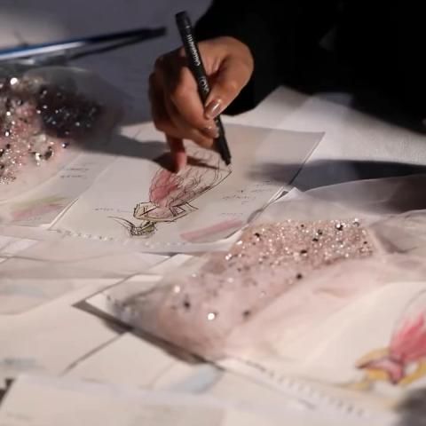 مجموعة خديجة السنيدي خلال أسبوع الأزياء الراقية في باريس