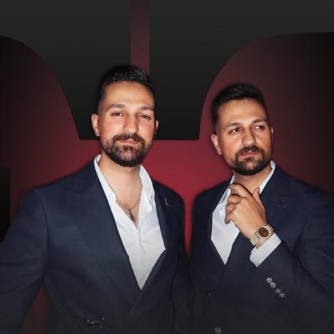 مقالب الششتري توينز تصل إلى كواليس ذا فويس