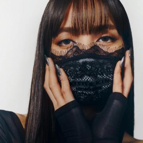 تعاون جديد يجمع Kith وليسا في مجموعة ربيع 2026 النسائية