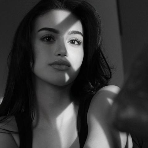 يارا مصطفى عز