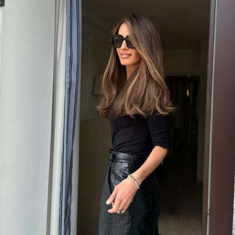 أمل كلوني بتوقيع ايلي صعب وكارتييه وبلون شعر جديد - الصورة من انستغرام ايلي صعب