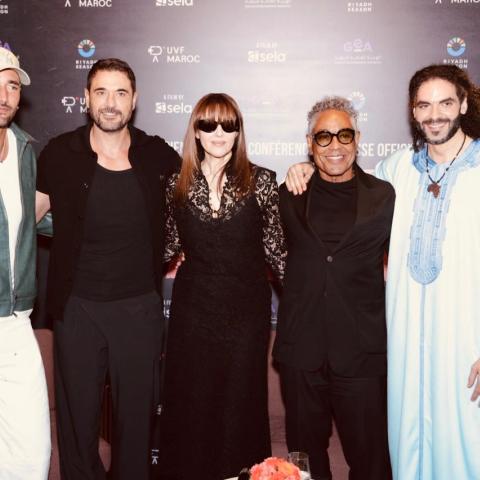 عرض فيلم DOGS7 في المغرب
