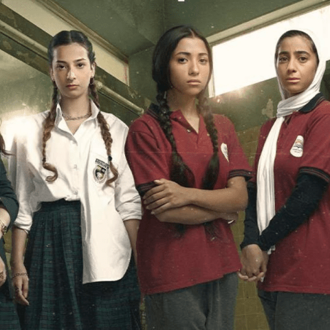 مسلسل تحت السن الحلقة 1 و 2 - مصدر الصورة MBC شاهد