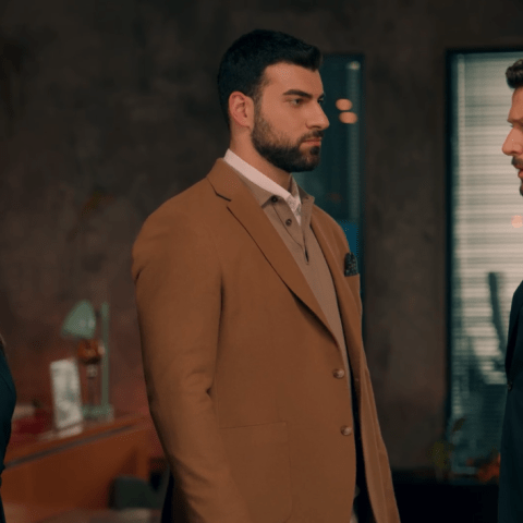 مسلسل حب على ورق الحلقة 40 - مصدر الصورة شاهد