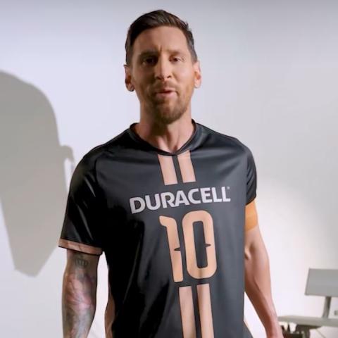 ليونيل ميسي يعلن اعتزاله اللعب دوليا
