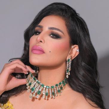 أكثر من إحتفال لعيد ميلاد أحلام Et بالعربي
