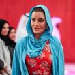 الشيخة موزا تختار فستان أحمر بطابع ربيعي من  Ulyana Sergeenko