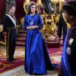 إطلالة الملكة ليتيزيا بفستان من الساتان الأزرق وتاج كارتييه