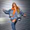 شاكيرا تعتمد موضة الـDenim on Denim  في إعلان الفيفا